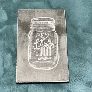 Be Full of Joy decor